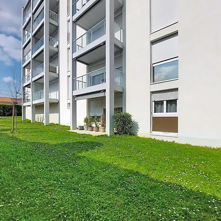 Le Colibri By Interhome * Royan
